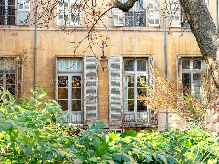 Appartement Aix-en-Provence - 5 chambres - 438m²