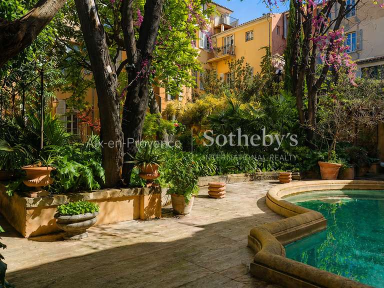 Appartement Aix-en-Provence - 5 chambres - 438m²