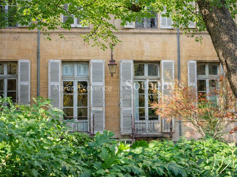 Apartment Aix-en-Provence - 5 bedrooms - 438m²