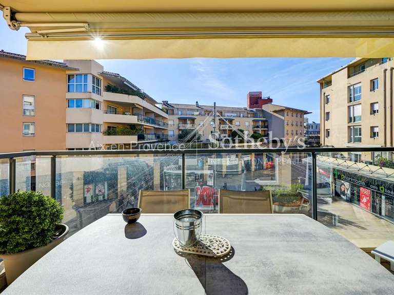 Appartement Aix-en-Provence - 3 chambres - 104m²