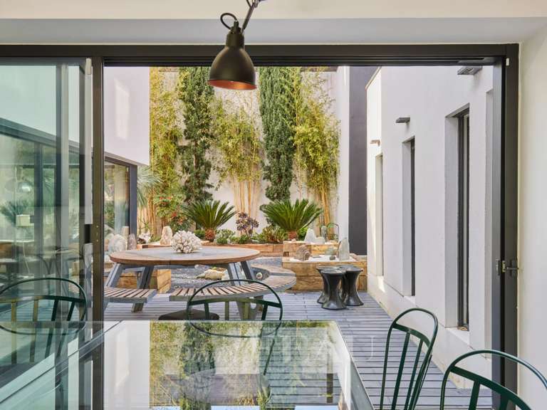 Apartment Aix-en-Provence - 4 bedrooms - 225m²