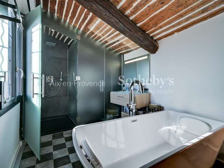 Appartement Aix-en-Provence - 3 chambres - 110m²