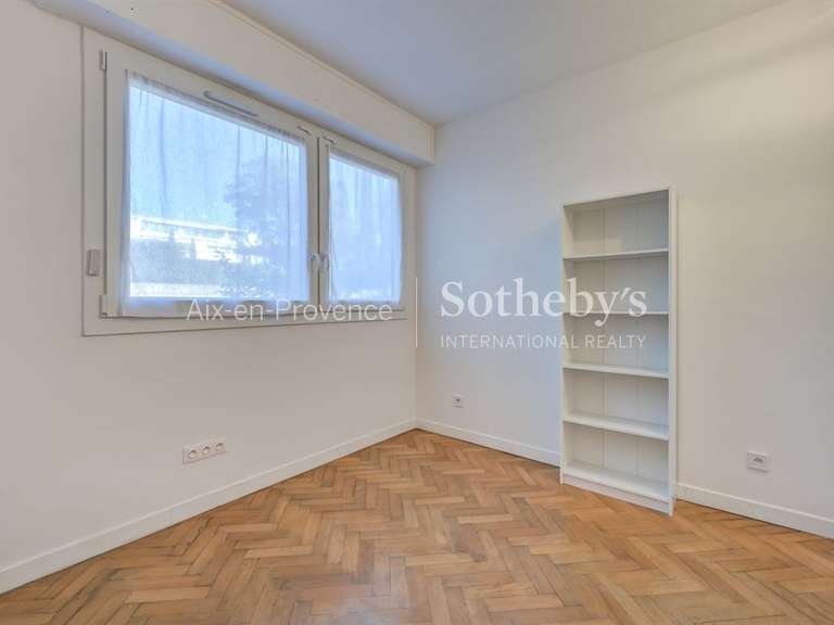 Appartement Aix-en-Provence - 3 chambres - 139m²