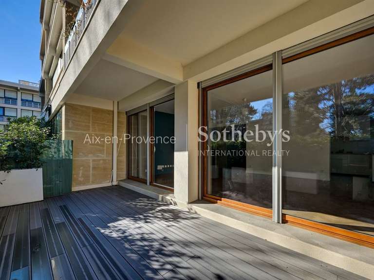 Appartement Aix-en-Provence - 3 chambres - 139m²