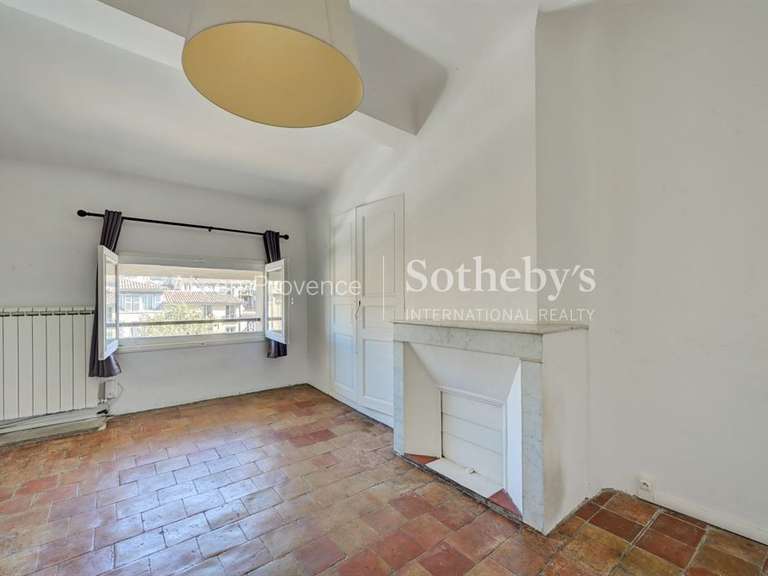Appartement Aix-en-Provence - 3 chambres - 131m²
