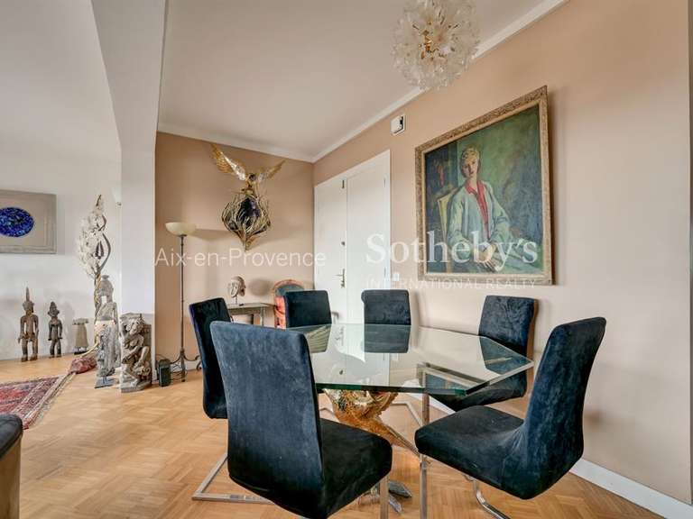Appartement Aix-en-Provence - 3 chambres - 131m²