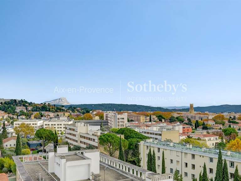 Appartement Aix-en-Provence - 3 chambres - 131m²