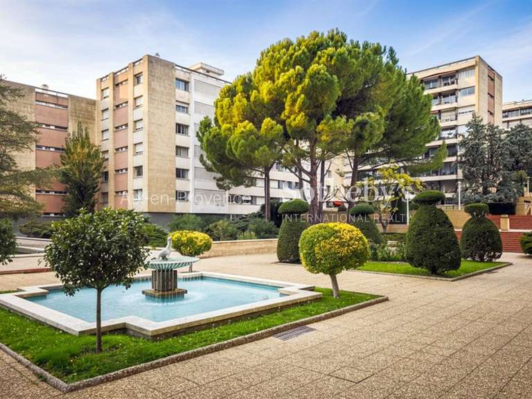 Appartement Aix-en-Provence - 3 chambres - 131m²