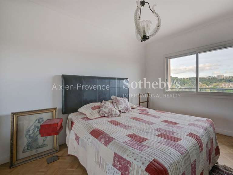 Appartement Aix-en-Provence - 3 chambres - 131m²