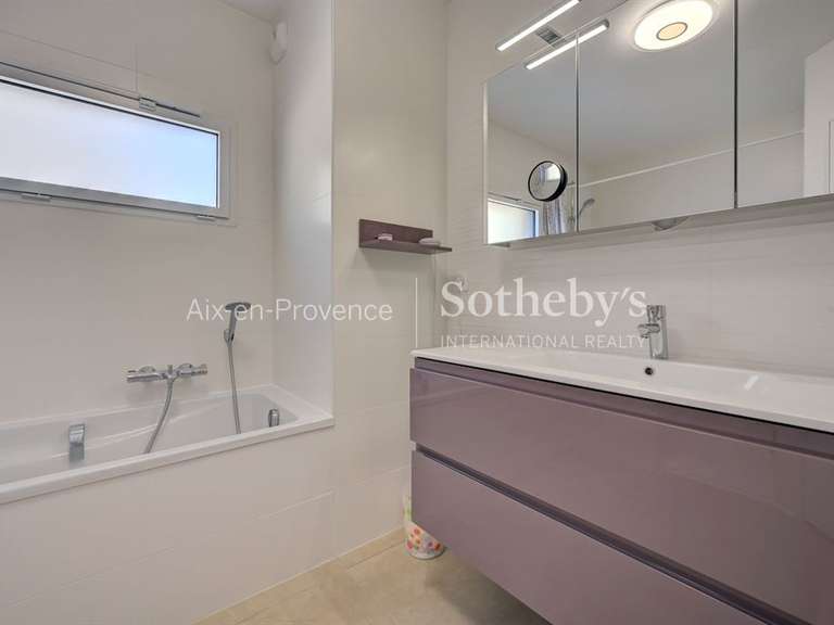 Appartement Aix-en-Provence - 4 chambres - 120m²