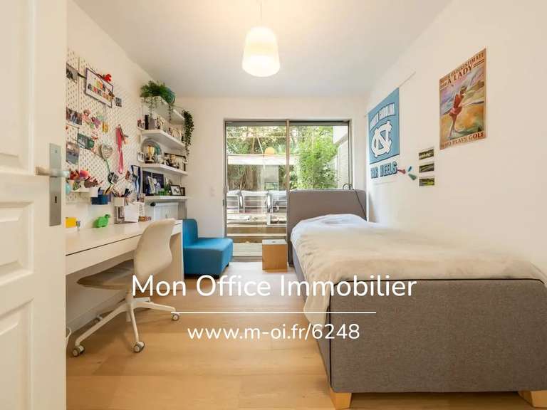 Apartment Aix-en-Provence - 4 bedrooms - 136m²