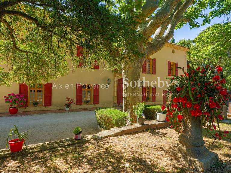 Appartement Aix-en-Provence - 2 chambres - 94m²