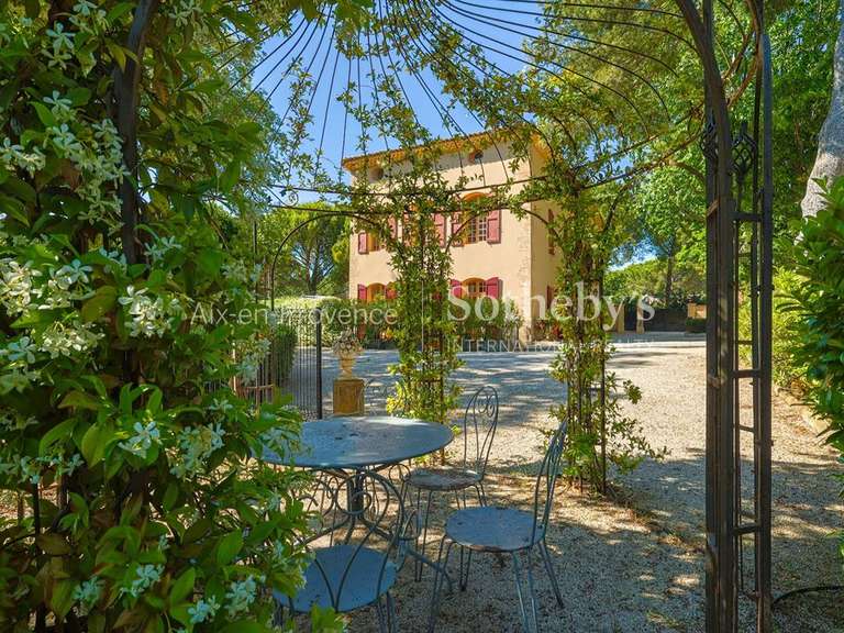 Appartement Aix-en-Provence - 2 chambres - 94m²