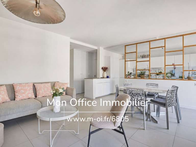Apartment Aix-en-Provence - 3 bedrooms - 96m²