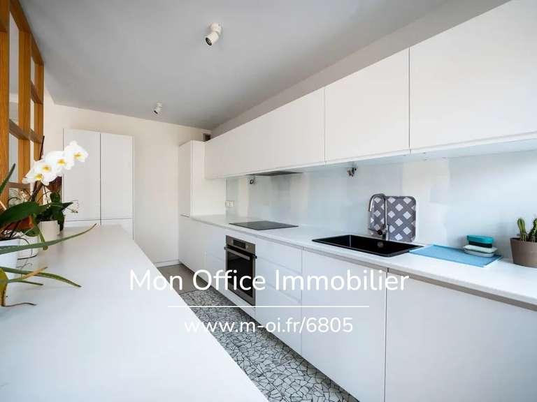 Apartment Aix-en-Provence - 3 bedrooms - 96m²