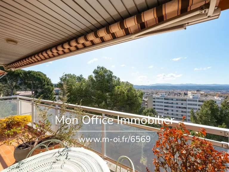 Appartement Aix-en-Provence - 2 chambres - 107m²
