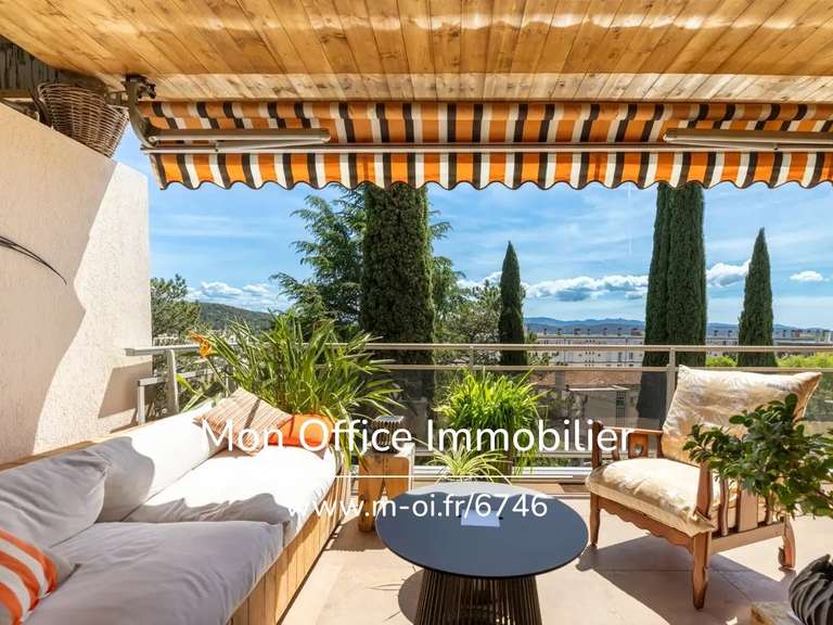 Appartement Aix-en-Provence - 3 chambres - 97m²