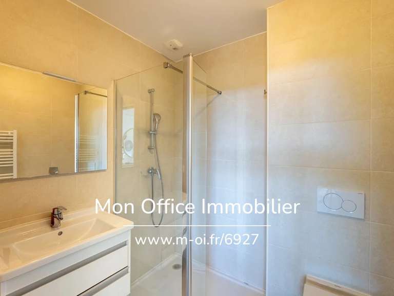 Apartment Aix-en-Provence - 3 bedrooms - 108m²