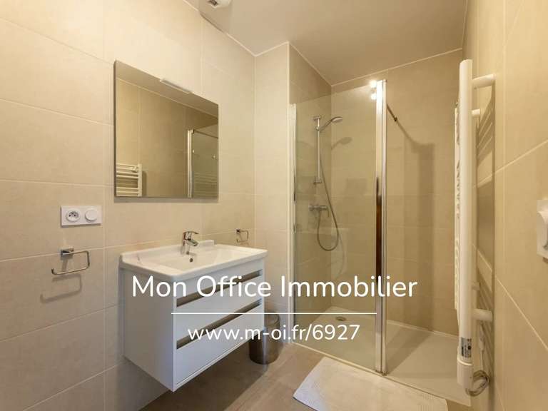 Apartment Aix-en-Provence - 3 bedrooms - 108m²