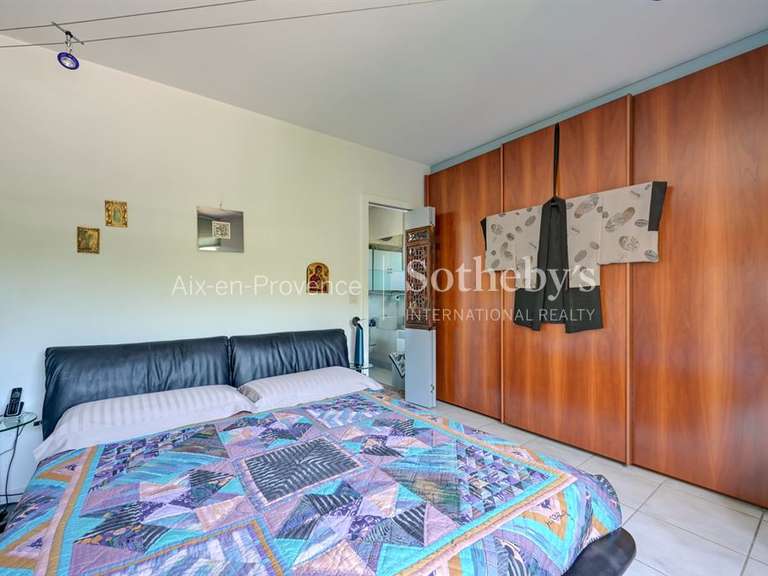 Apartment Aix-en-Provence - 3 bedrooms - 106m²