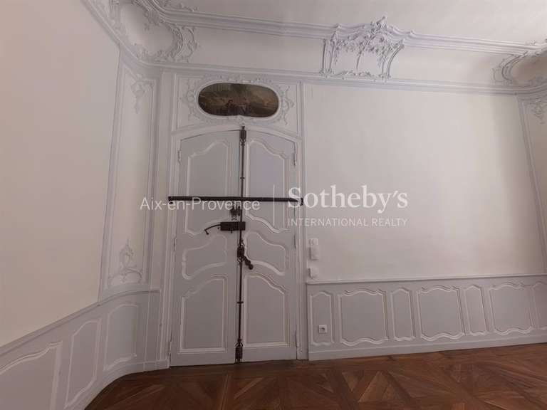 Appartement Aix-en-Provence - 1 chambre - 80m²