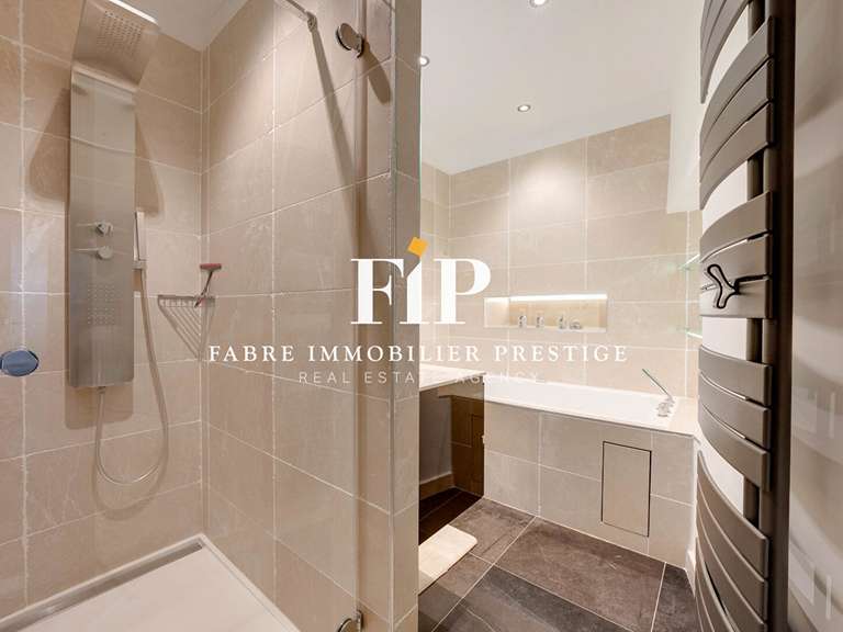 Appartement Aix-en-Provence - 3 chambres - 223m²