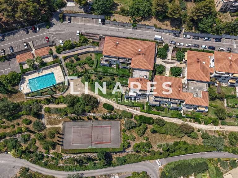 Appartement Aix-en-Provence - 2 chambres - 83m²