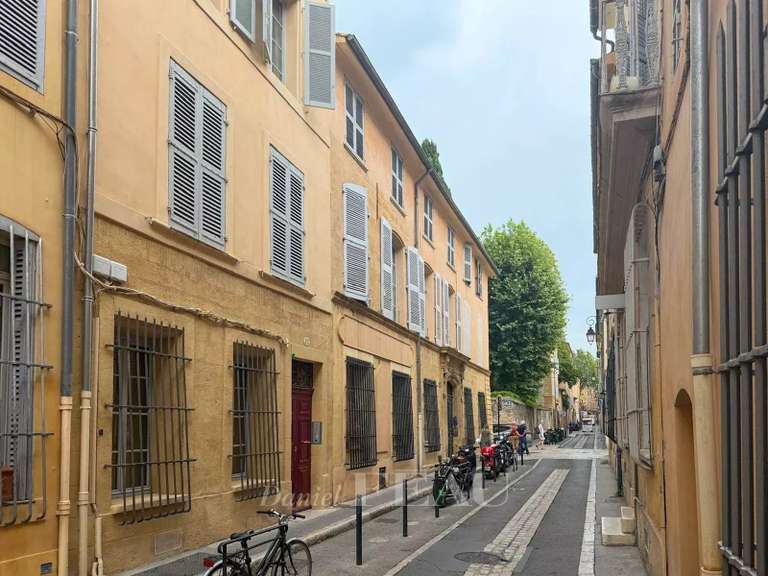 Appartement Aix-en-Provence - 1 chambre - 61m²