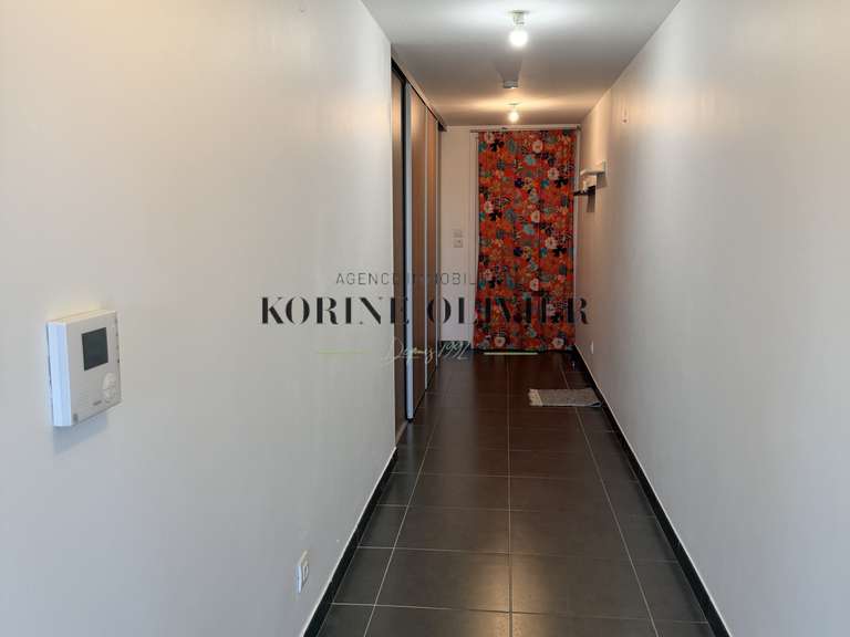 Apartment Aix-en-Provence - 3 bedrooms - 106m²