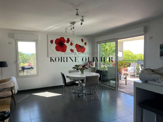 Apartment Aix-en-Provence - 3 bedrooms - 106m²