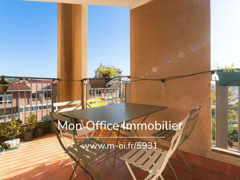 Appartement Aix-en-Provence - 3 chambres - 80m²