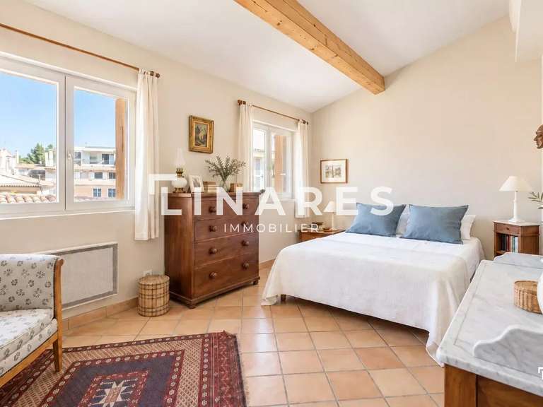 Appartement Aix-en-Provence - 3 chambres - 119m²