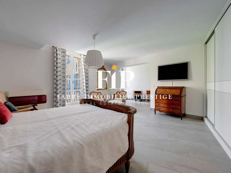 Appartement Aix-en-Provence - 3 chambres - 223m²