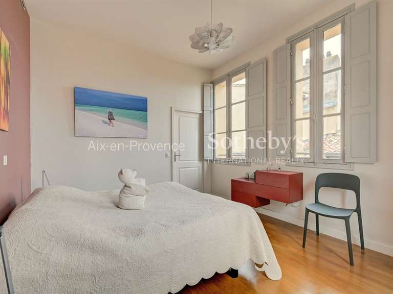 Appartement Aix-en-Provence - 3 chambres - 143m²