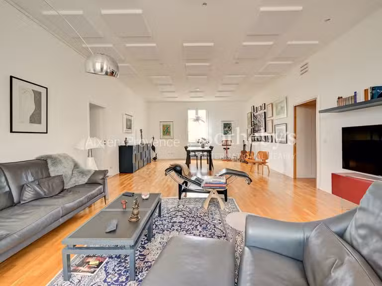 Appartement Aix-en-Provence - 3 chambres - 143m²