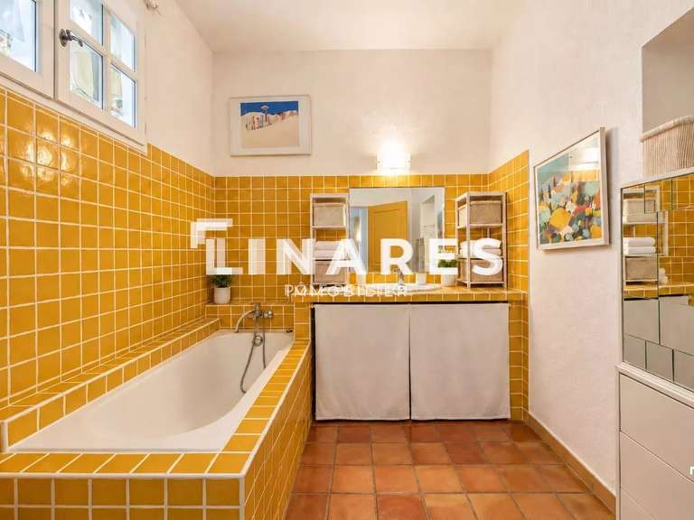 Appartement Aix-en-Provence - 3 chambres - 150m²
