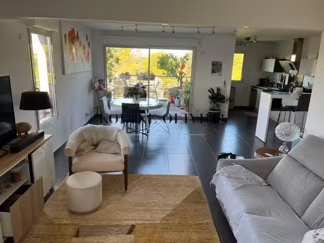 Appartement Aix-en-Provence - 3 chambres - 106m²