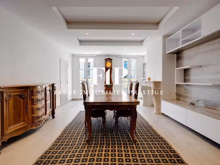 Appartement Aix-en-Provence - 3 chambres - 223m²