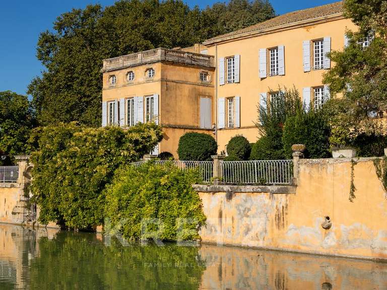 Castle Aix-en-Provence - 8 bedrooms - 1700m²