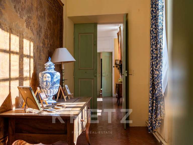 Castle Aix-en-Provence - 8 bedrooms - 1700m²
