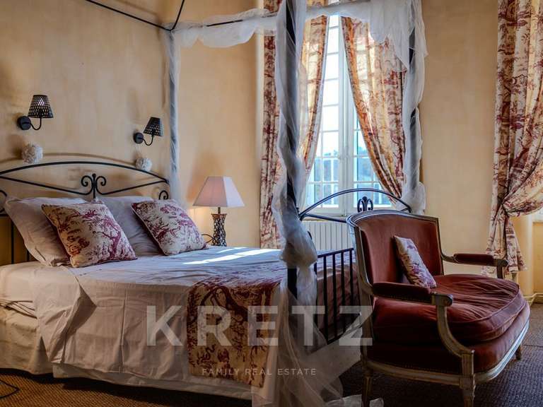 Castle Aix-en-Provence - 8 bedrooms - 1700m²