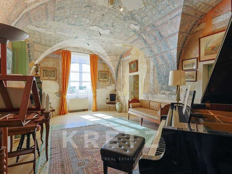 Castle Aix-en-Provence - 8 bedrooms - 1700m²