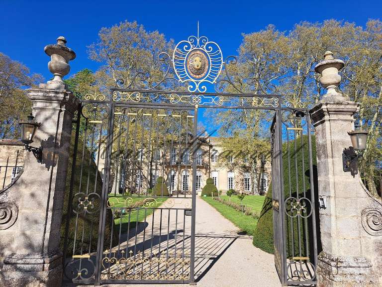 Castle Aix-en-Provence - 11 bedrooms - 2200m²