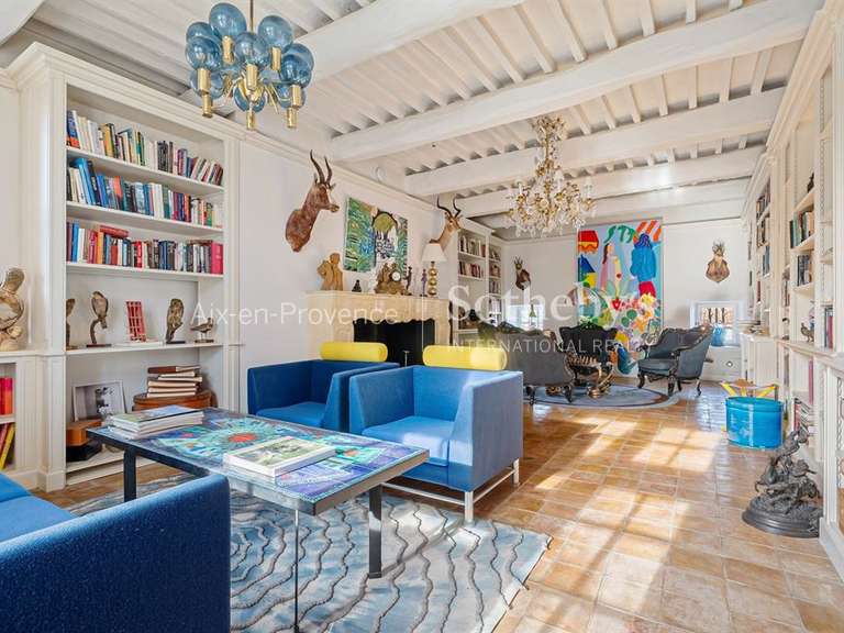 Domaine viticole Aix-en-Provence - 13 chambres - 1250m²