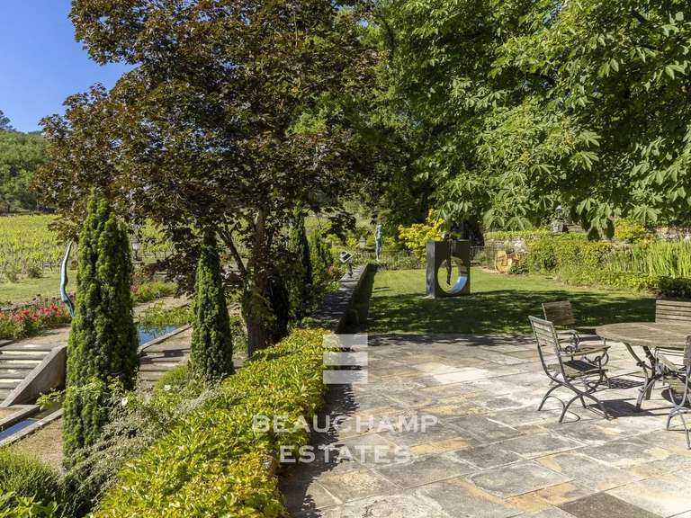 Domaine viticole Aix-en-Provence - 11 chambres - 750m²