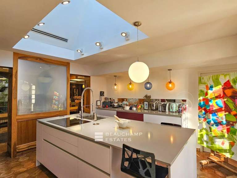 Domaine viticole Aix-en-Provence - 11 chambres - 750m²
