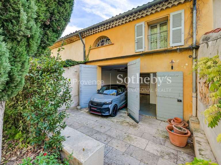 Hôtel particulier Aix-en-Provence - 5 chambres - 490m²