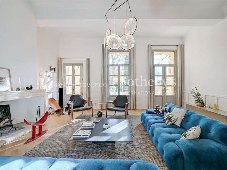 Hôtel particulier Aix-en-Provence - 5 chambres - 490m²