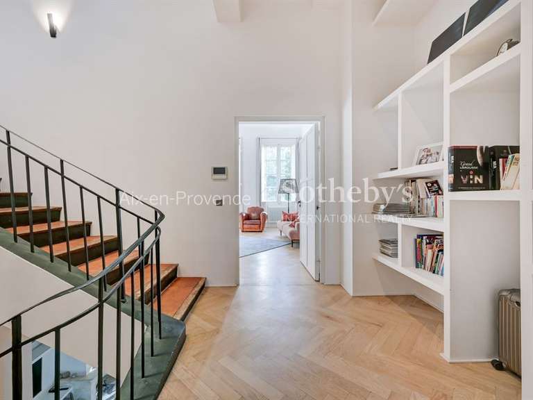 Hôtel particulier Aix-en-Provence - 5 chambres - 465m²