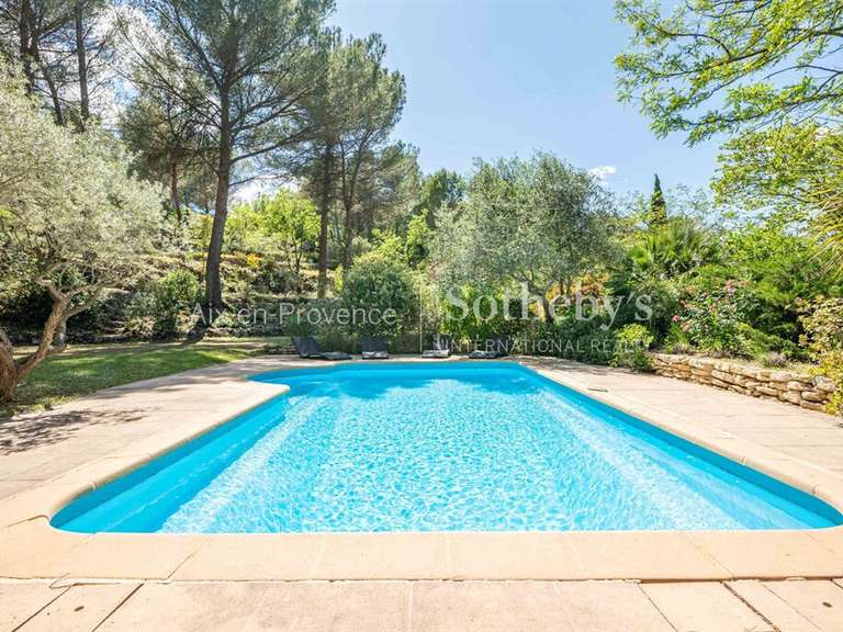 AIX EN PROVENCE SOTHEBY'S INTERNATIONAL REALTY Luxury real estate